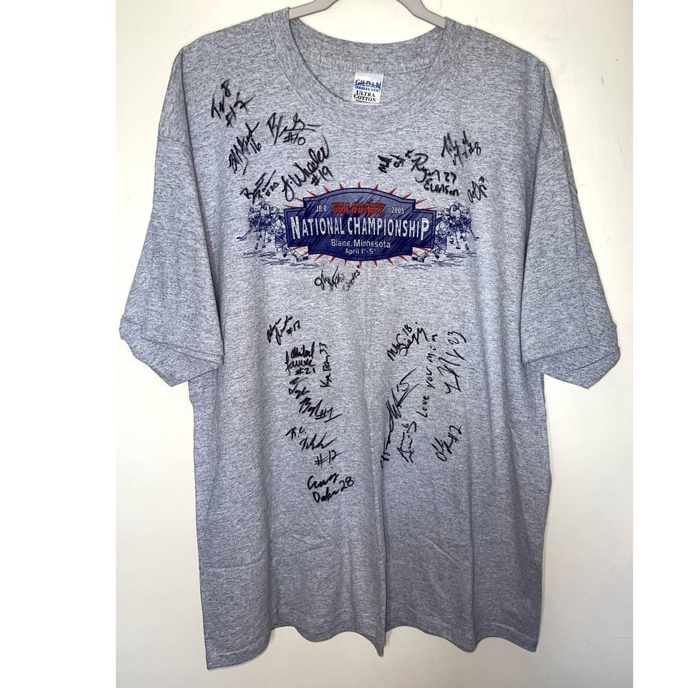 2005 National Championship USA Hockey Blaine Minnesota‎ Autographed Shirt NEW XL